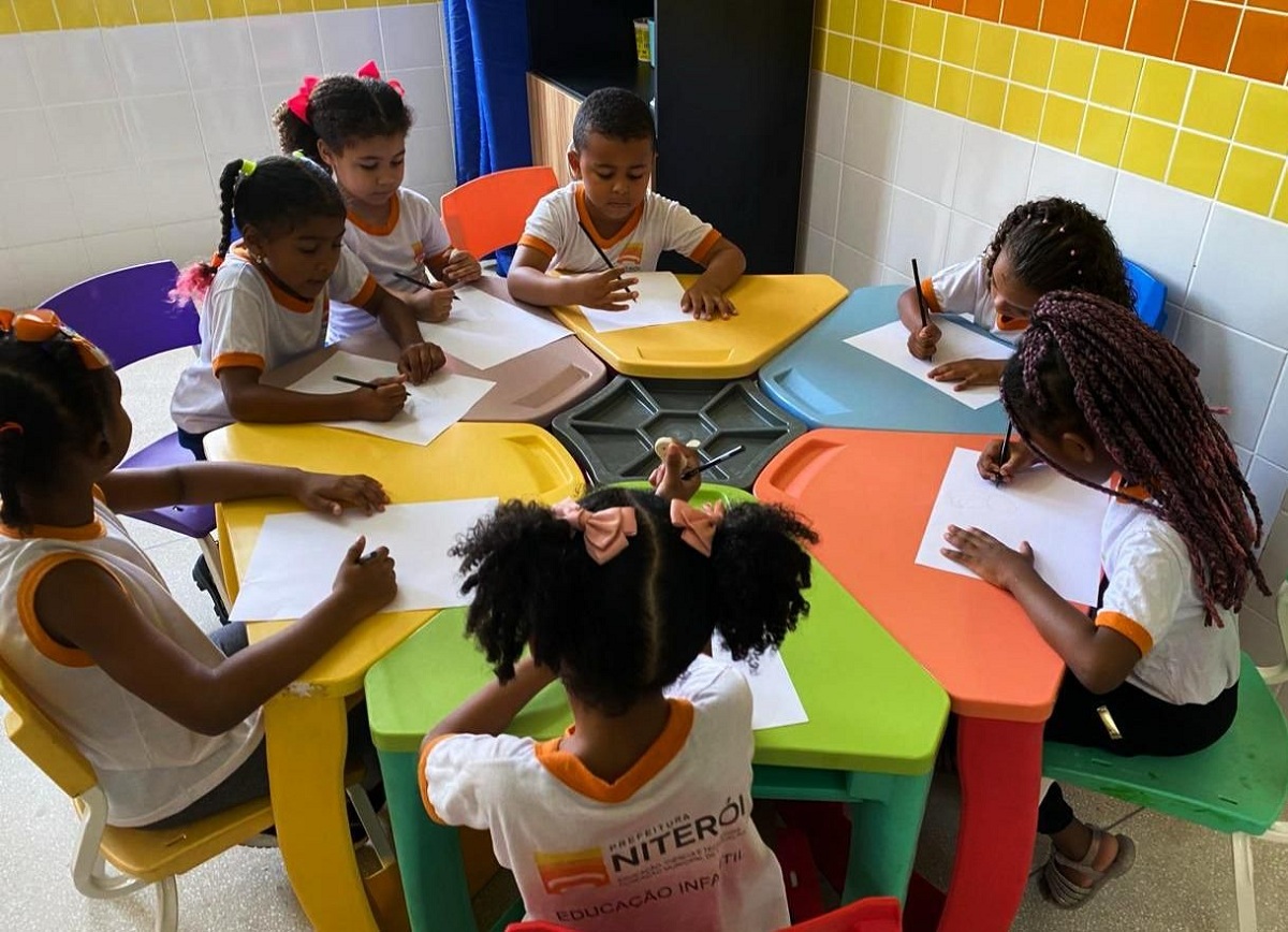 Inscrições para Curso de Leitura e Escrita na Educação Infantil terminam nesta terça-feira (15)